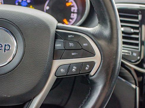 Used 2019 Jeep Grand Cherokee Limited w/ Luxury Group II image 26