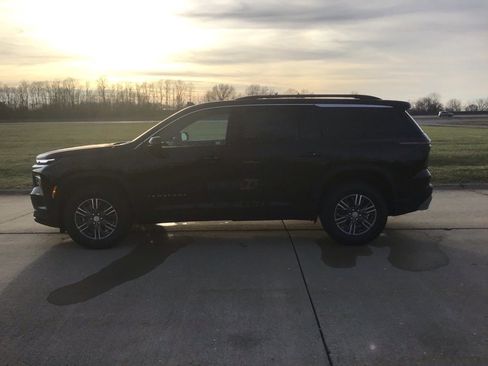 New 2026 Chevrolet Traverse LT w/ Driver Confidence Package image 9