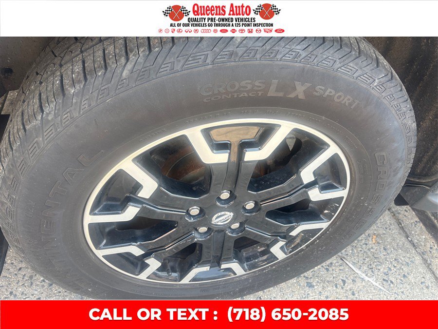 Used 2020 Nissan Pathfinder SL AWD/4WD image 31