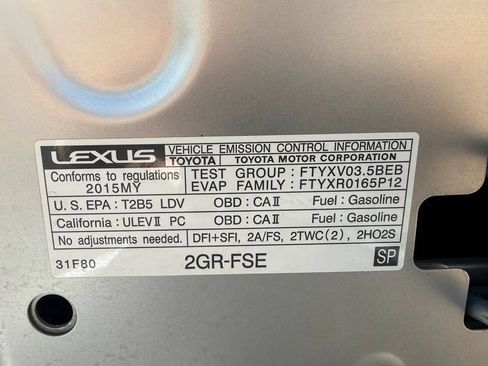 Used 2015 Lexus RC 350 w/ Luxury Package RWD image 26
