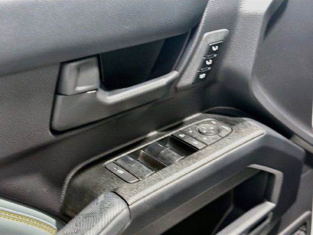Certified 2025 Toyota 4Runner Trailhunter AWD/4WD image 17