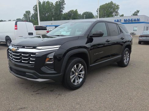 Used 2025 Chevrolet Equinox LT FWD image 10