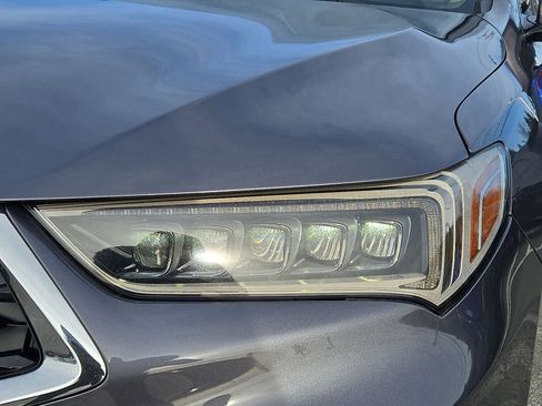 Used 2020 Acura TLX image 10