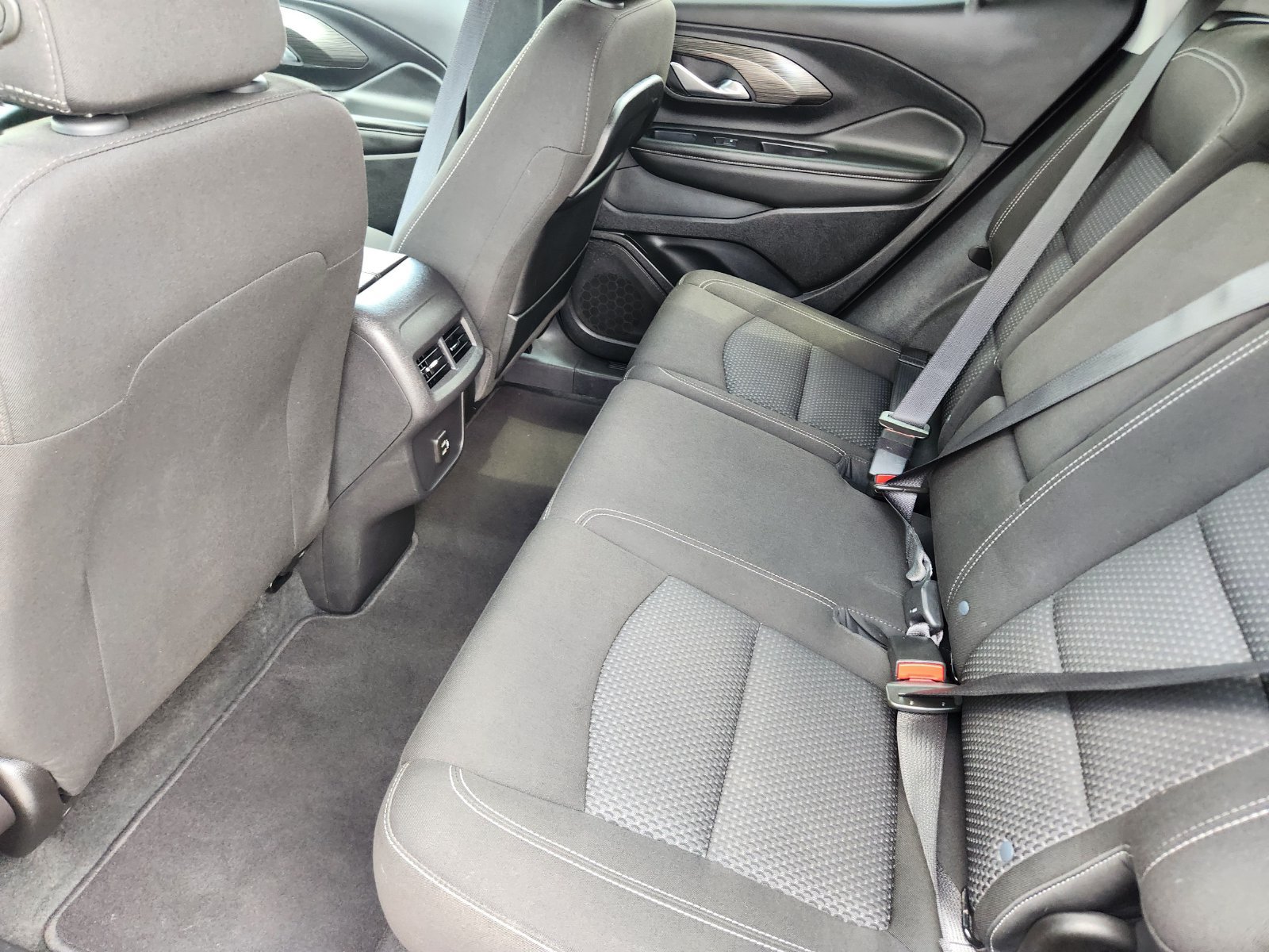 Certified 2024 GMC Terrain SLE AWD/4WD image 35