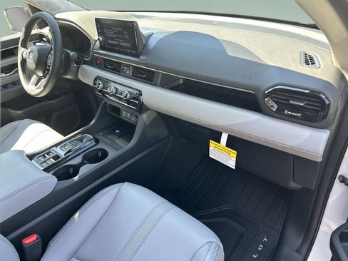 Used 2024 Honda Pilot EX-L image 20