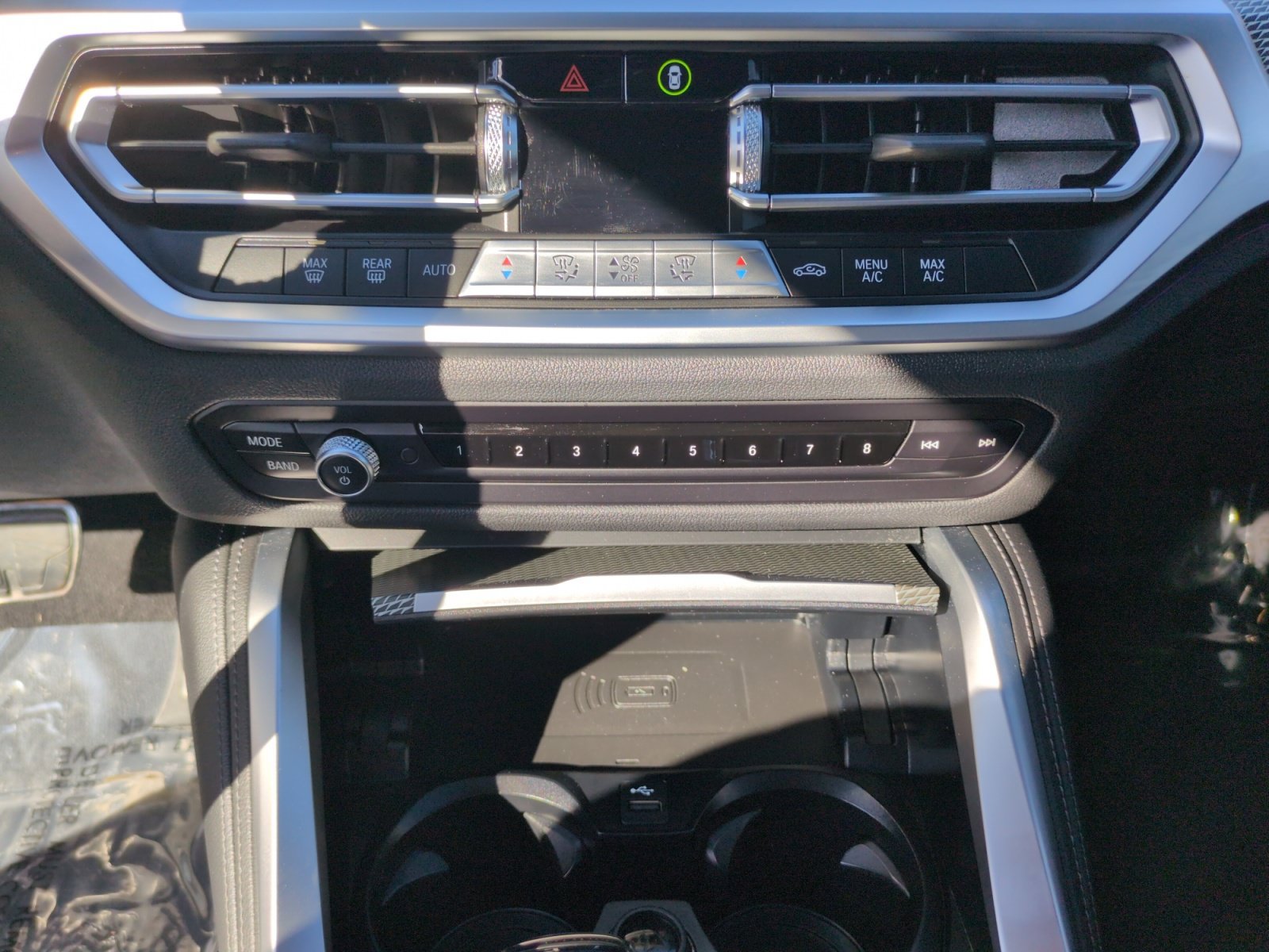 Used 2022 BMW 430i Coupe w/ M Sport Package RWD image 15