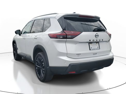 New 2026 Nissan Rogue SV image 5