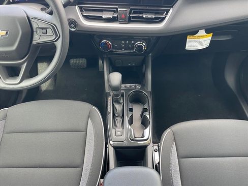 New 2026 Chevrolet TrailBlazer LT FWD image 17