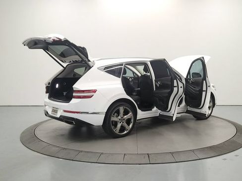 Used 2024 Genesis GV80 3.5T w/ Prestige Package AWD/4WD image 16