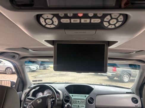 Used 2011 Honda Pilot Touring image 8