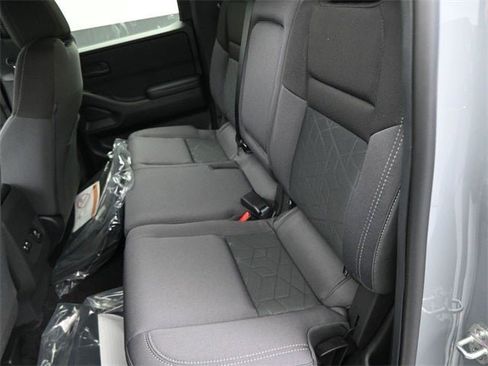 New 2026 Nissan Frontier SV image 27