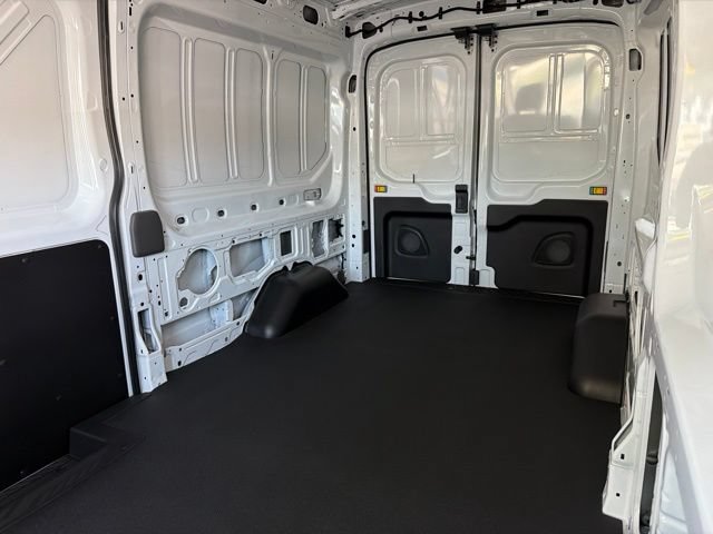 New 2026 Ford Transit 250 148 Medium Roof Extended AWD image 8