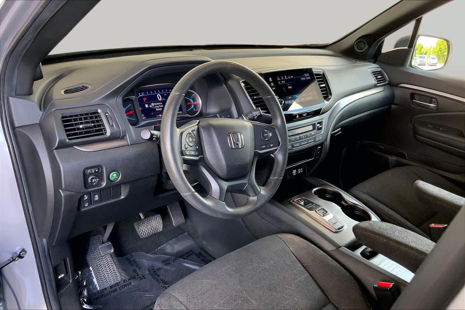 Used 2022 Honda Pilot Sport image 18