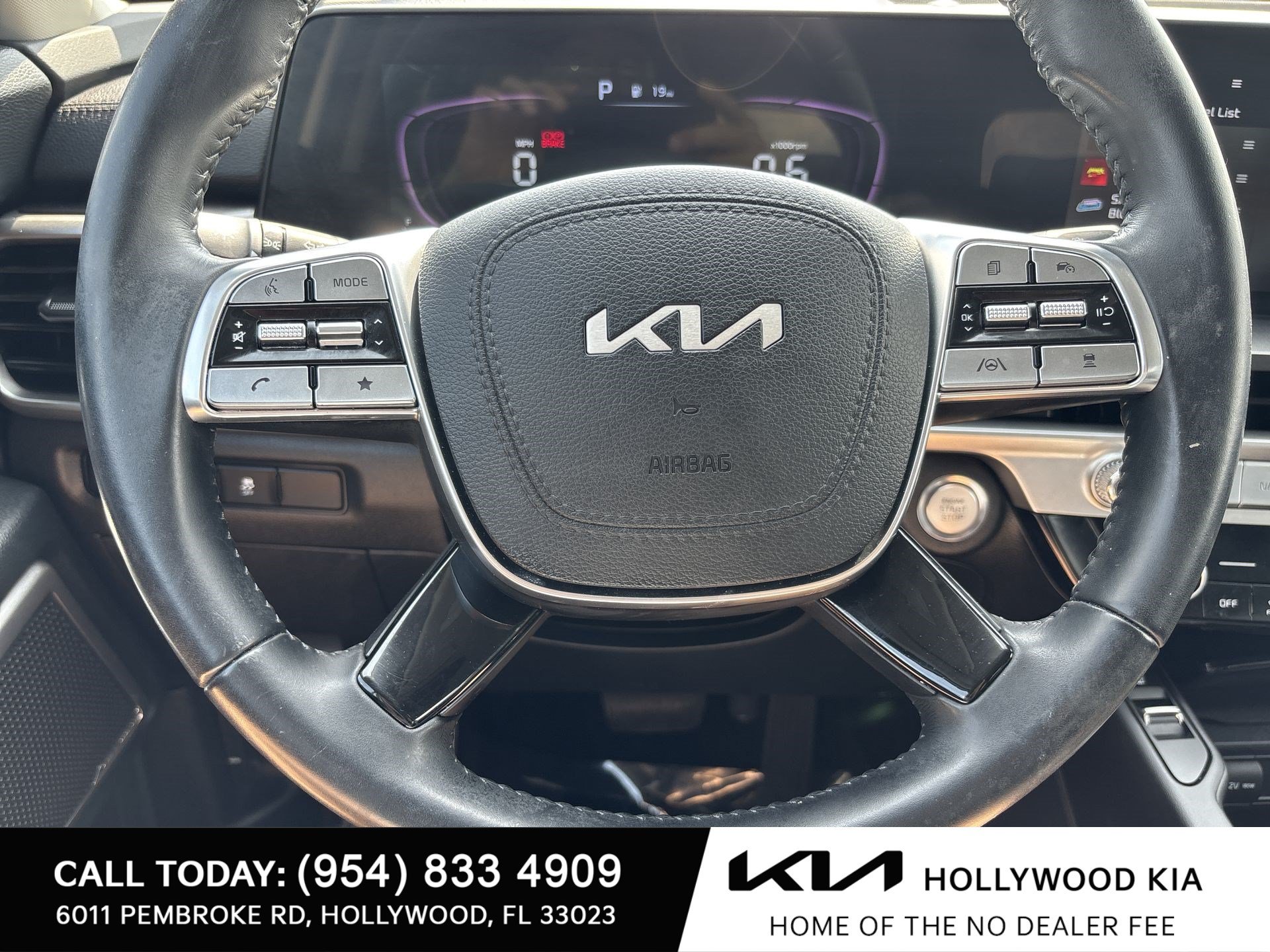 Certified 2024 Kia Telluride S FWD image 11