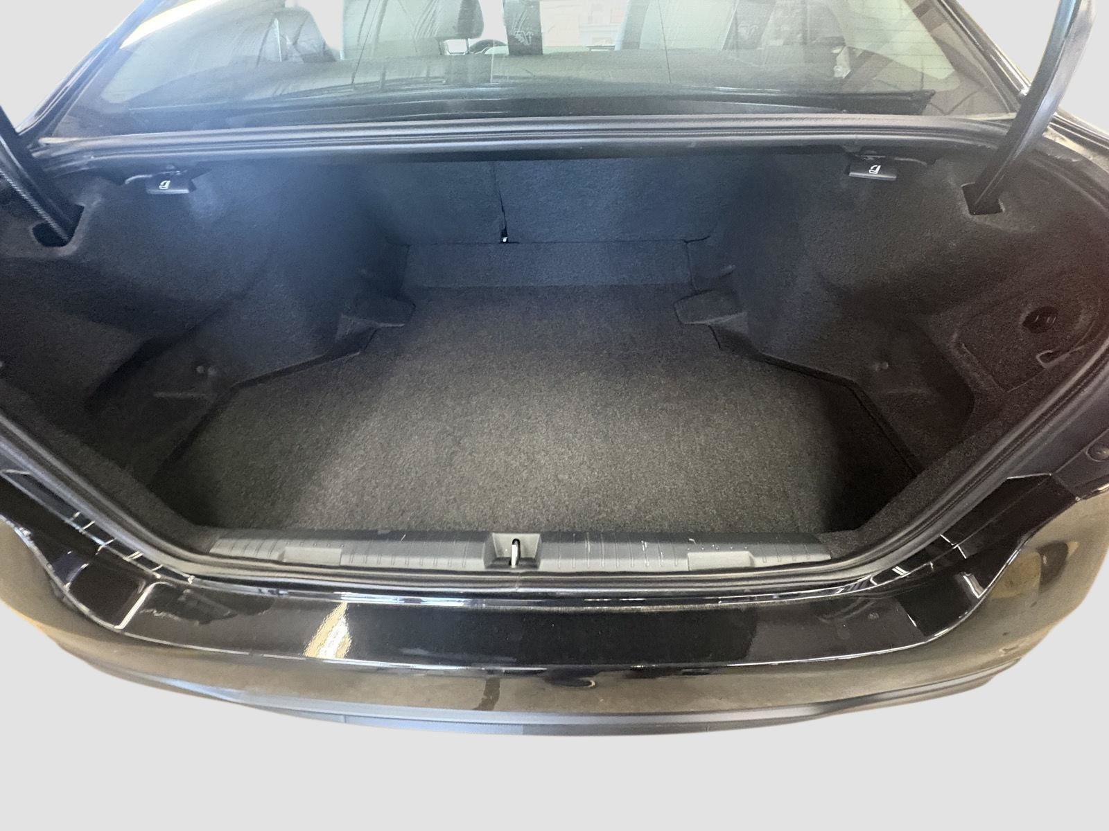 Used 2025 Subaru Legacy Premium AWD/4WD image 15