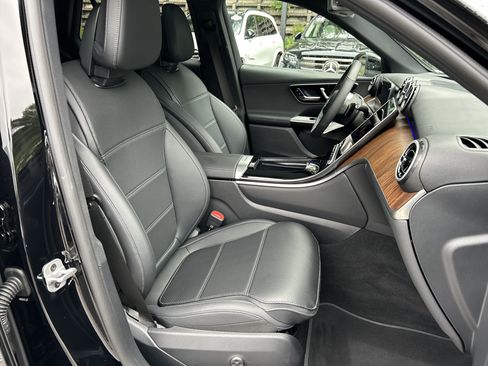 Certified 2026 Mercedes-Benz GLC 300 4MATIC image 49