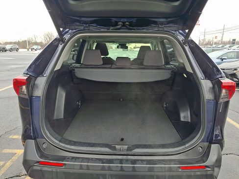 Used 2023 Toyota RAV4 XLE w/ Convenience Package image 28