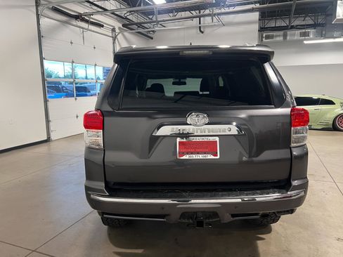 Used 2012 Toyota 4Runner SR5 w/ Convenience Pkg AWD/4WD image 4