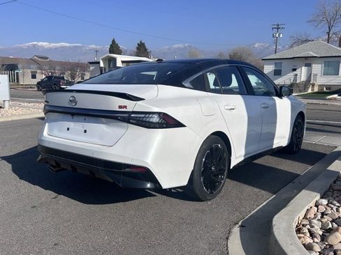 New 2026 Nissan Sentra SR image 4