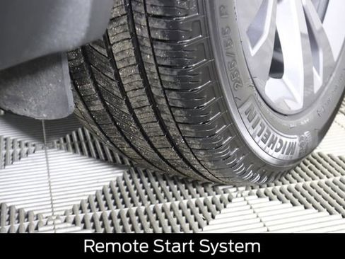 Used 2023 Ford Explorer XLT w/ Equipment Group 202A image 23