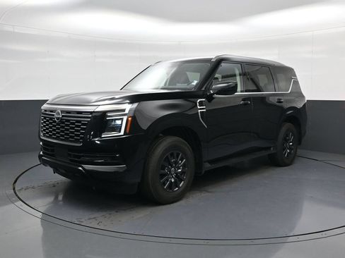 Used 2025 Nissan Armada SV AWD/4WD image 4