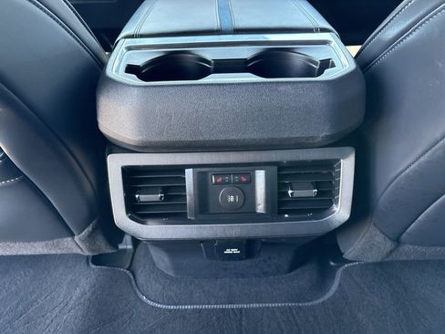 Used 2025 Ford F250 Platinum AWD/4WD image 25