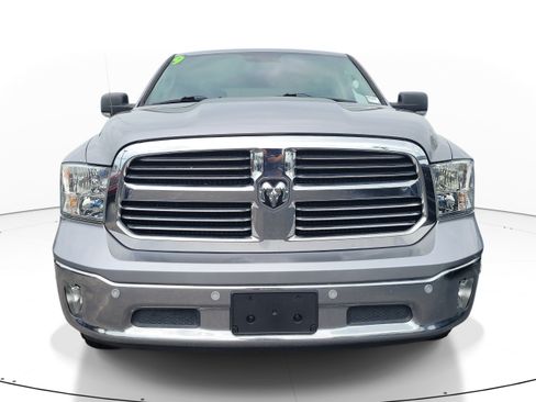Used 2019 RAM 1500 Big Horn AWD/4WD image 2
