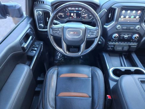 Used 2021 GMC Sierra 2500 AT4 w/ AT4 Premium Plus Package AWD/4WD image 11