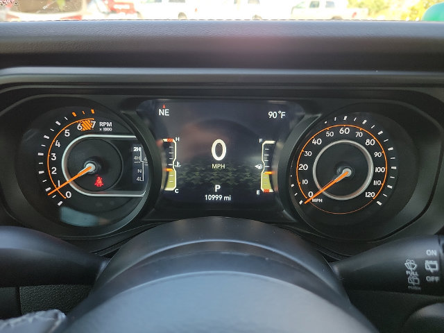 Used 2025 Jeep Wrangler Unlimited Rubicon AWD/4WD image 18