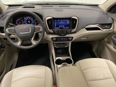 Used 2024 GMC Terrain Denali w/ Denali Premium Package image 23