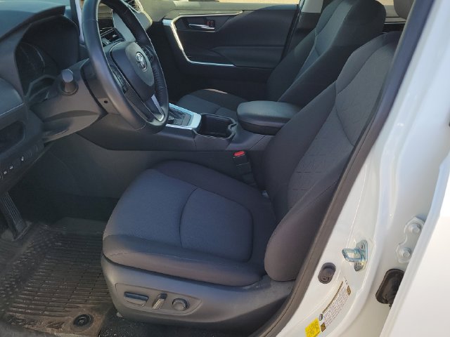 Used 2023 Toyota RAV4 XLE w/ XLE Grade Weather Package AWD/4WD image 6