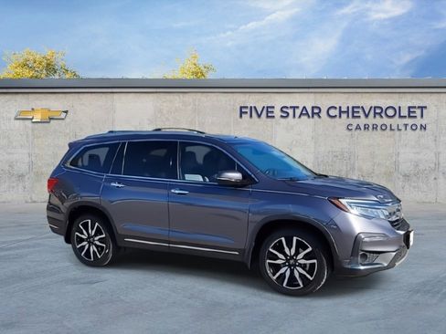 Used 2020 Honda Pilot Touring image 2