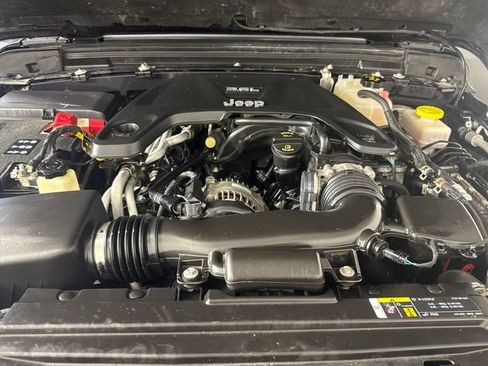 Used 2020 Jeep Wrangler Unlimited Sport S AWD/4WD image 13