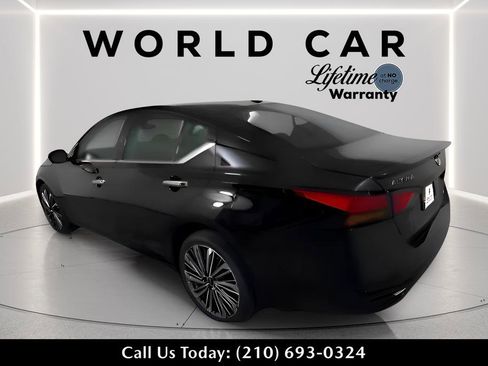 Used 2025 Nissan Altima 2.5 SL image 5