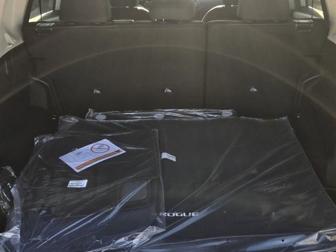 New 2026 Nissan Rogue SV image 8