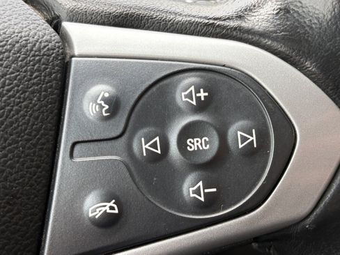 Used 2015 Chevrolet Colorado LT w/ Luxury Package AWD/4WD image 18