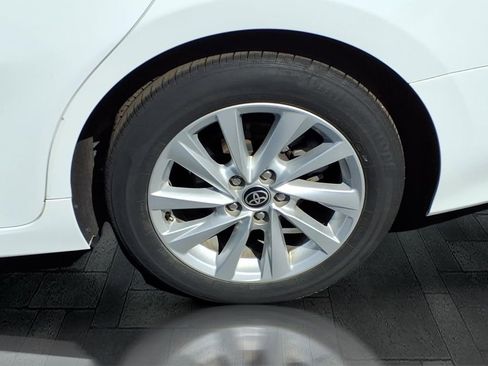 Used 2024 Toyota Camry LE FWD image 10