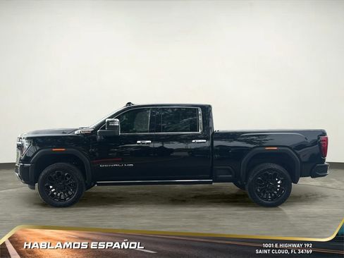 New 2026 GMC Sierra 2500 Denali w/ Denali Reserve Package image 3