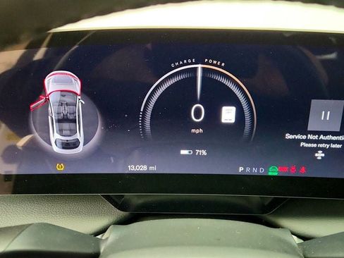 Used 2023 Lucid Air Touring image 15