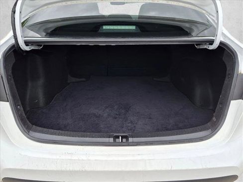 Used 2023 Toyota Corolla LE FWD image 6