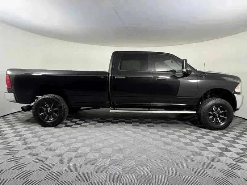 Used 2018 RAM 3500 Tradesman w/ Chrome Appearance Group AWD/4WD image 7