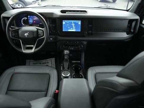 Used 2022 Ford Bronco Black Diamond w/ Sasquatch Package image 20