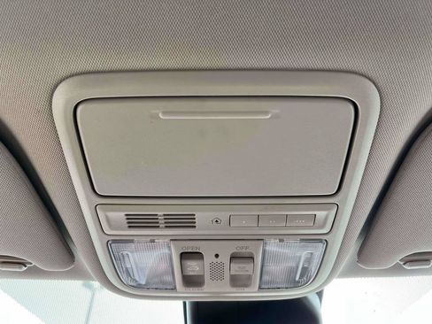 Used 2016 Honda Odyssey Touring image 28