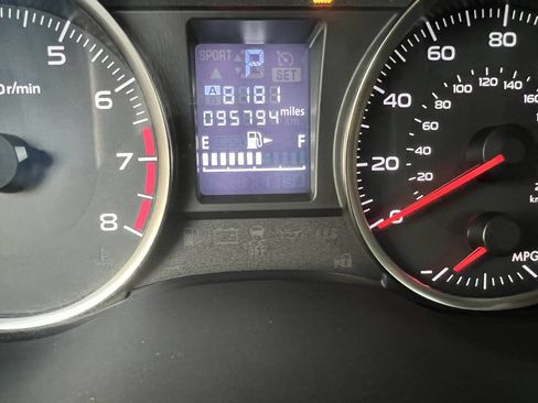 Used 2015 Subaru Crosstrek 2.0i Premium w/ Moonroof Package image 27