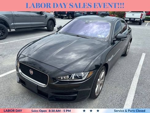 Used 2018 Jaguar XE Prestige AWD/4WD image 14