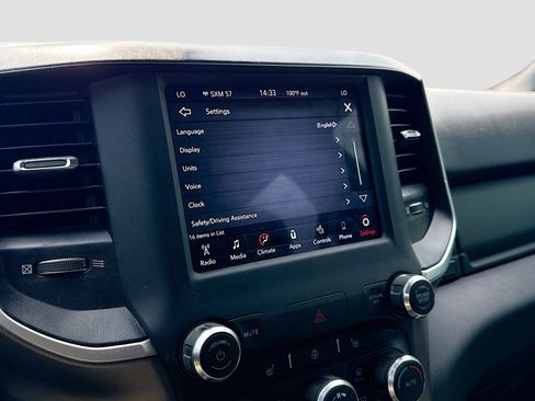 Used 2020 RAM 1500 Big Horn AWD/4WD image 9