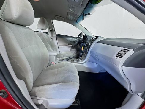 Used 2012 Toyota Corolla LE image 22