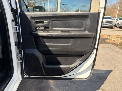 Used 2014 RAM 2500 ST image 36