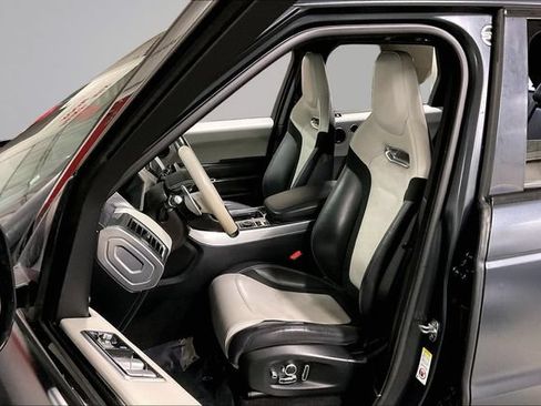 Used 2019 Land Rover Range Rover Sport SVR AWD/4WD image 25