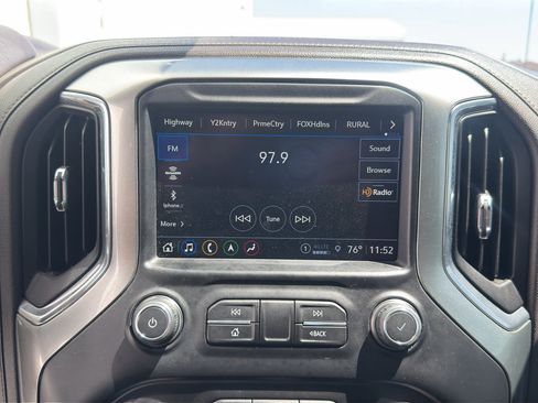 Used 2021 Chevrolet Silverado 2500 LTZ w/ LTZ Convenience Package AWD/4WD image 25